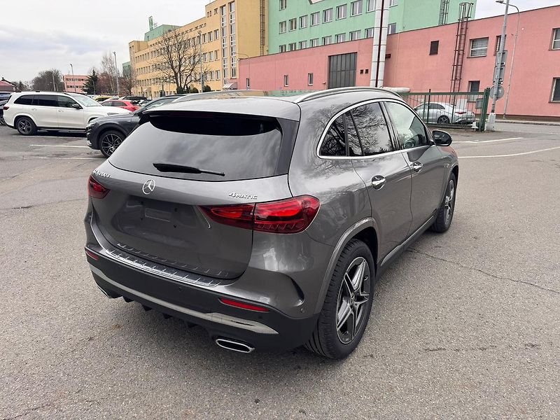 Mercedes-Benz GLA (2026) 200 d 4MATIC - fotka 7 z 24