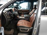 Dodge RAM (2022) 5.7 Longhorn RAMBOX Multitail - náhled 14