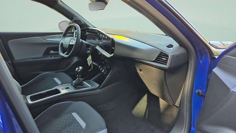 Opel Mokka (2026) Edition 1.2 TURBO (100 kW/ 136 - fotka 14 z 37