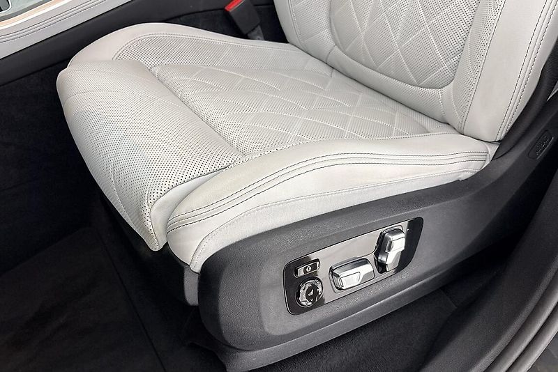 BMW X5 xDrive50e - fotka 7 z 27