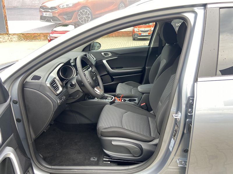 Kia Ceed SW (2025) 7DCT TOP 