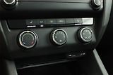 Škoda Octavia (2013) 1.6 TDI, Automat, Tempomat - náhled 13