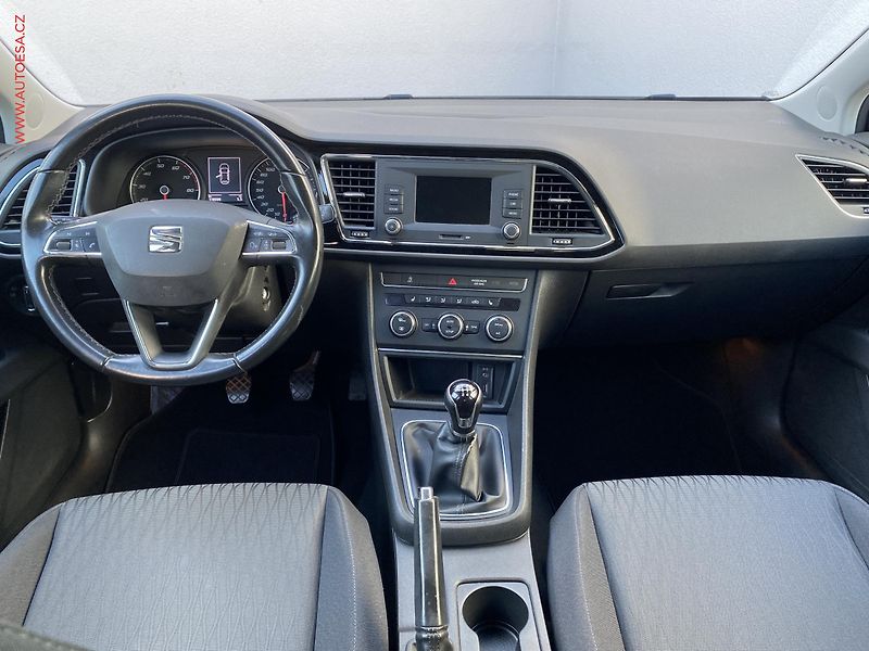 Seat Leon (2016) 1.4 TSi, Style, LED, +kola - fotka 8 z 17