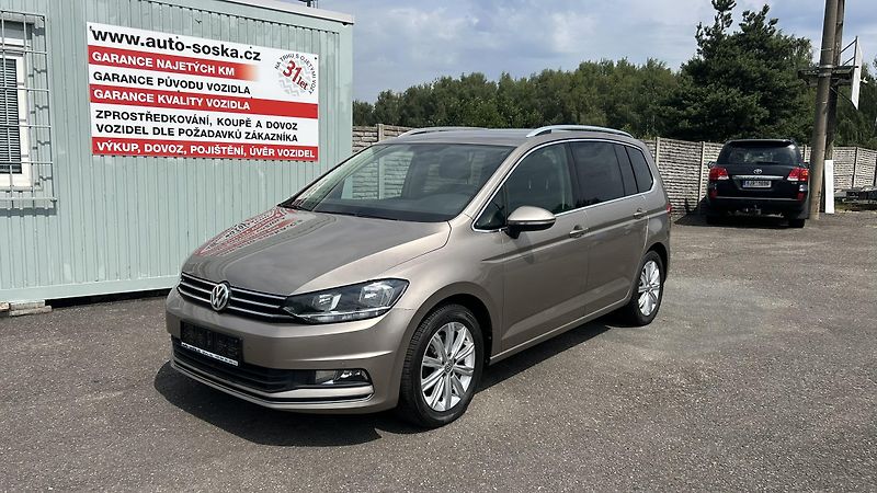 Volkswagen Touran (2018) 1,4TSI 110KW 7MÍST TOP!!!!! - fotka 2 z 19