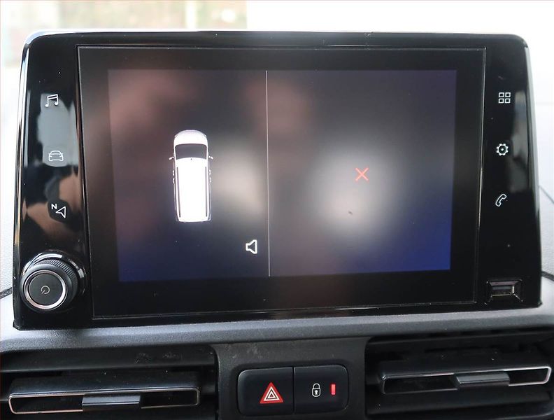 Opel Combo (2019) Maxi Enjoy 1.5 CDTI, 5Míst, ČR - fotka 19 z 20