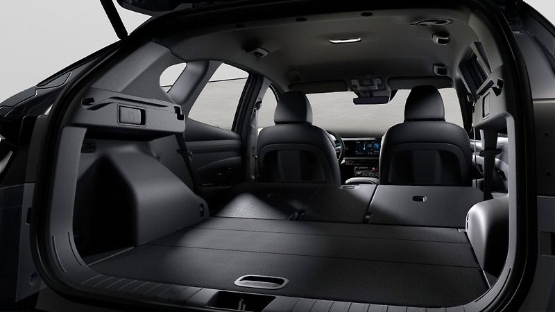 Hyundai Tucson (2026) GO CZECH N LINE! 1,6 T-GDI 4×2 - fotka 8 z 8