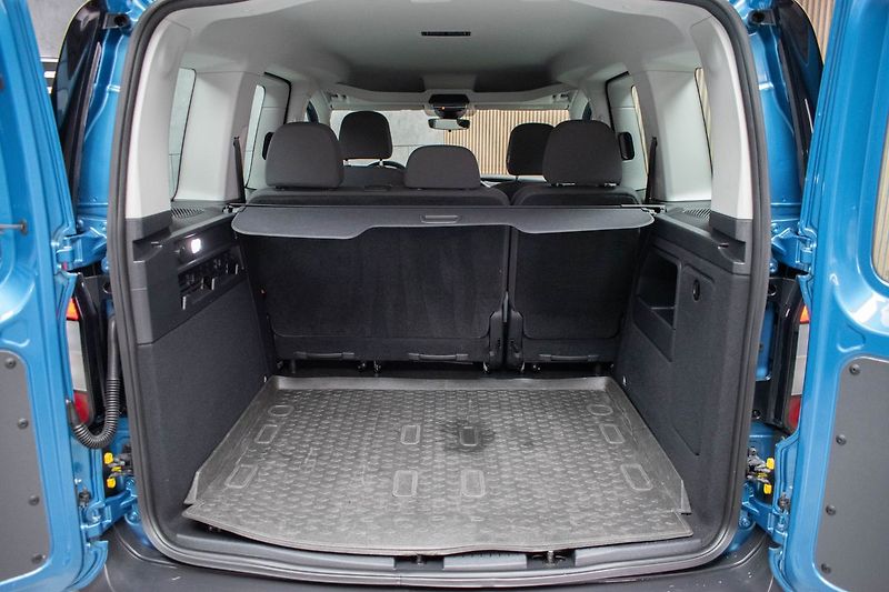 Volkswagen Caddy 2.0TDI 75*2xPNEU*DPH*ČR 1.MAJ* - fotka 28 z 29