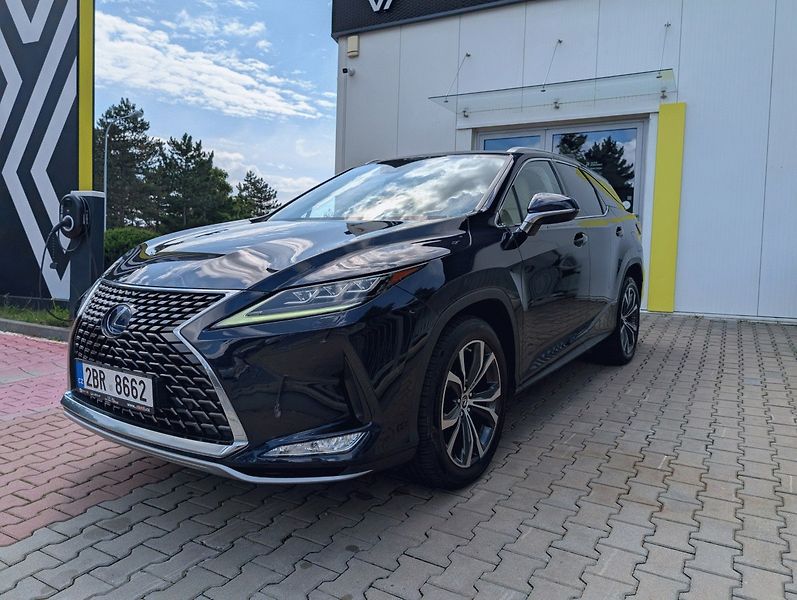 Lexus RX 450h (2021) L 4x4 Executive - fotka 21 z 22
