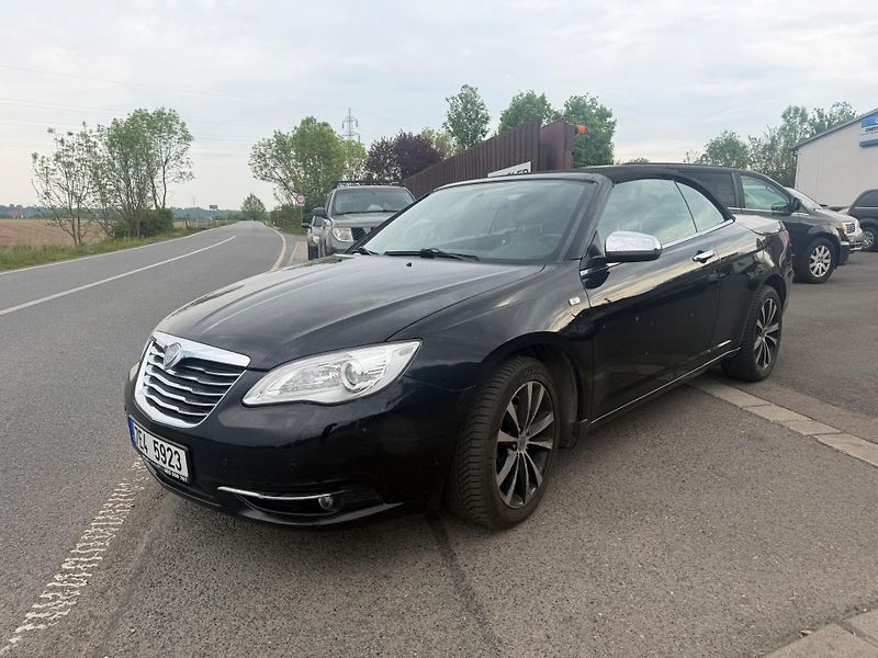 Lancia Flavia (2012)  200S  2,4 i limited 2012 - fotka 3 z 21