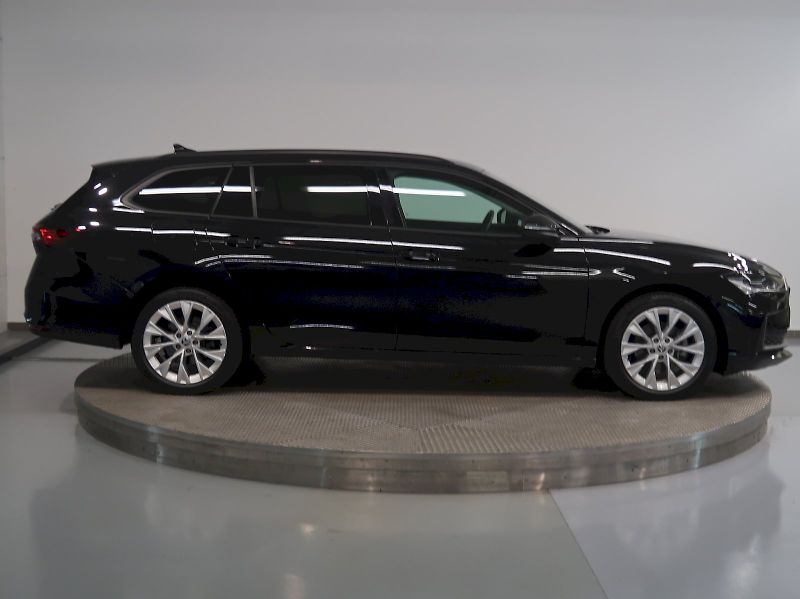 Škoda Superb (2024) SELECTION 2.0TDI 110KW DSG CAN - fotka 8 z 42