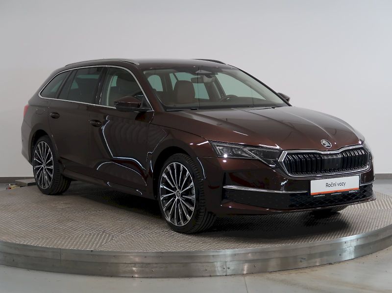 Škoda Octavia (2025) EXCLUSIVE SELECTION 2.0TDI 110 - fotka 6 z 43