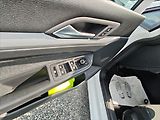 Volkswagen Golf 1,0 TSI 81 Life - náhled 10