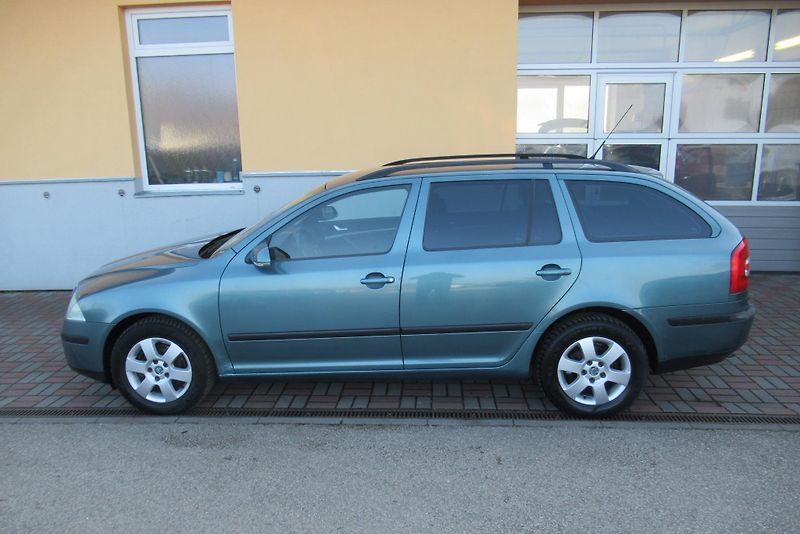 Škoda Octavia 1.9 TDi AUT. KLIMA TEMPOMAT - fotka 6 z 18