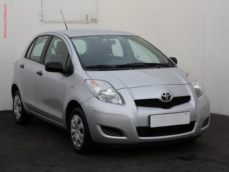 Toyota Yaris (2010) 1.0 i, STK10/28 - fotka 1 z 3