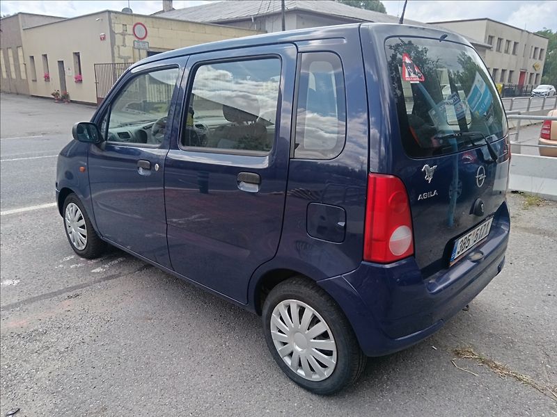 Opel Agila 1,0 i - fotka 8 z 19