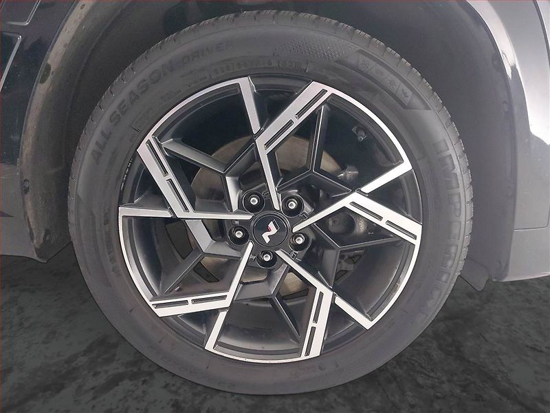 Hyundai Tucson (2024) N-Line 1.6 T-GDI - fotka 15 z 19
