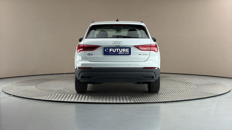 Audi Q3 1.5 35 TFSI S Tronic - fotka 5 z 29