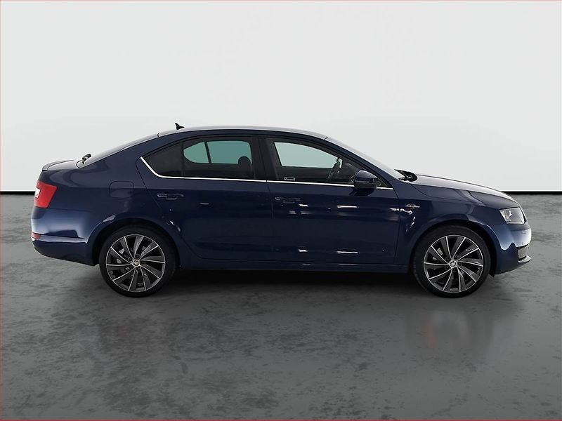 Škoda Octavia (2016) Laurin&Klement 2.0 TDI, 4X4 - fotka 6 z 20