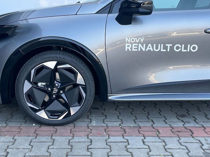 Renault Clio techno TCe 115 - fotka 9 z 14