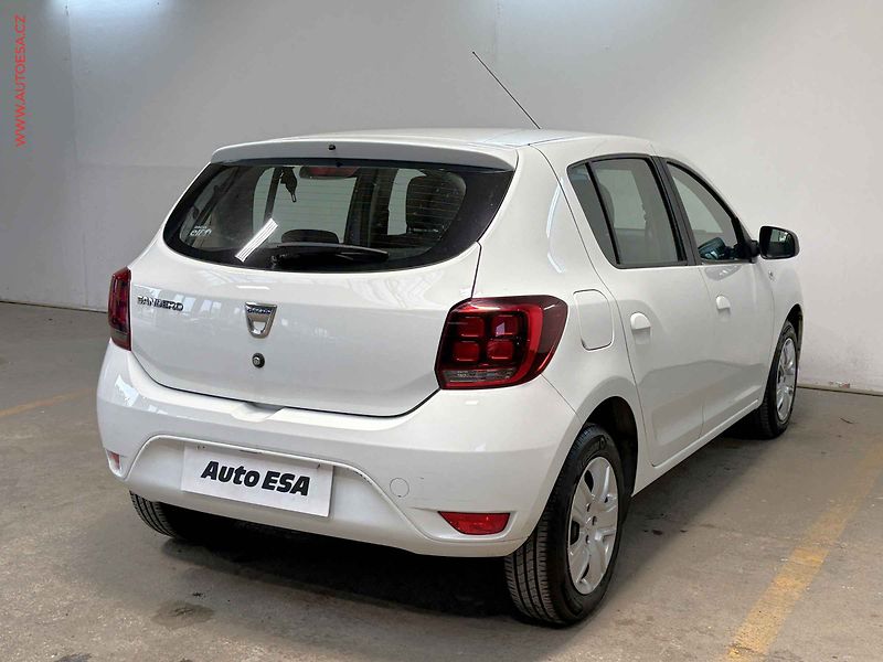 Dacia Sandero (2018) 0.9 TCe, servis.kniha, AC - fotka 4 z 14