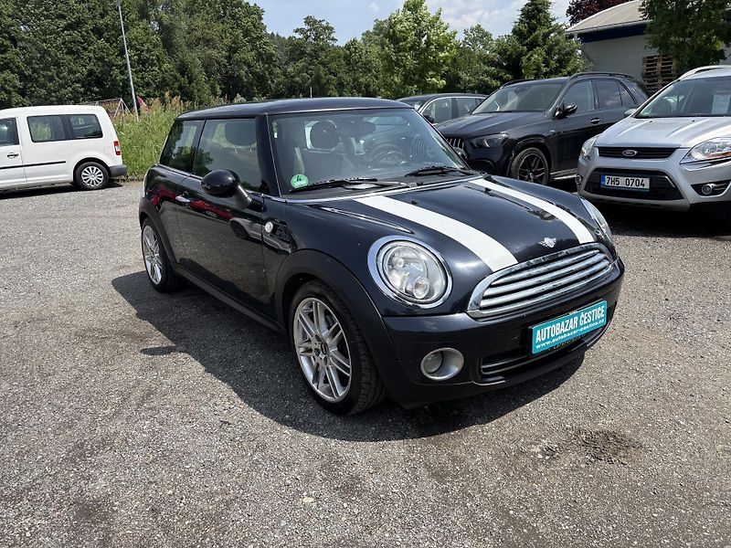 Mini Cooper 1.4i ONE - fotka 3 z 20
