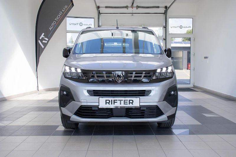 Peugeot Rifter GT DIESEL 130 AUT - fotka 2 z 15
