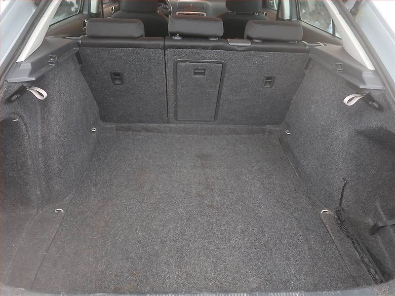Škoda Octavia (2012) 1.6 TDI, nová STK, v provozu - fotka 13 z 17