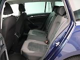 Volkswagen Golf 1,5 TSI 110kW DSG Highline LED - náhled 13