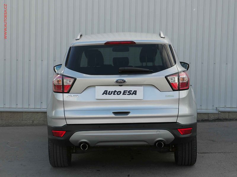 Ford Kuga (2018) 1.5EB, ČR, AT - fotka 5 z 27