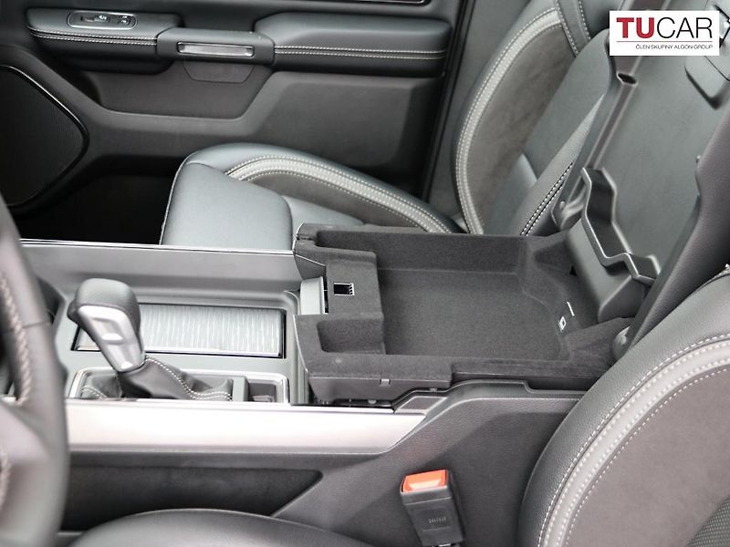 RAM 1500 (2024) Laramie G/T 5.7 HEMI E-Torque  - fotka 32 z 46
