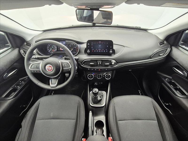 Fiat Tipo 1,0 Fire Fly 100k City - fotka 9 z 11