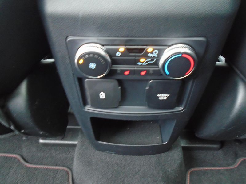 Ford Explorer 3,0EcoBoost Plug-in-Hybrid ST - fotka 19 z 50