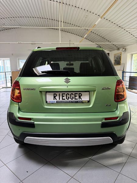 Suzuki SX4 1,6 79kW, ČR - fotka 8 z 22