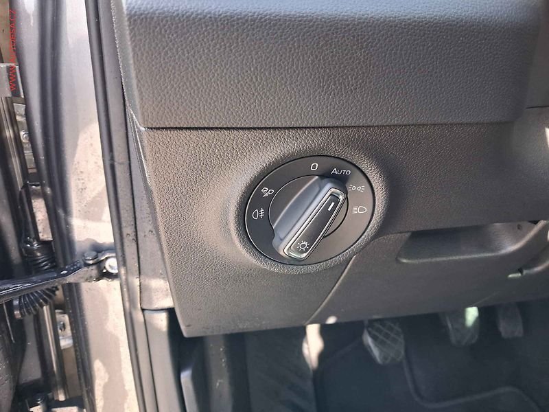 Škoda Karoq (2022) 2.0 TDi, Style, navi, kamera - fotka 15 z 20