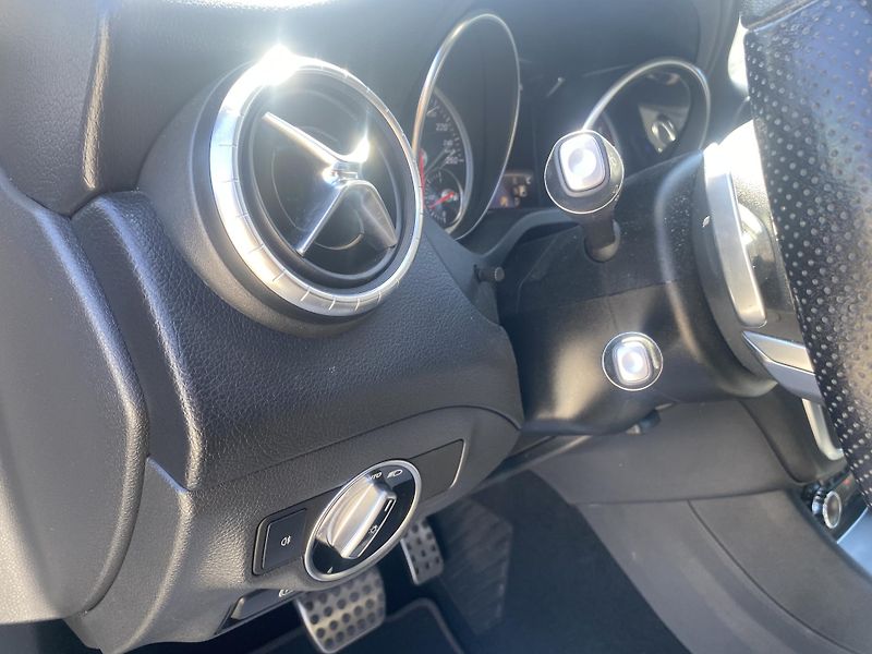 Mercedes-Benz CLA 220D 170PS AMG SERVIS MB - fotka 149 z 160