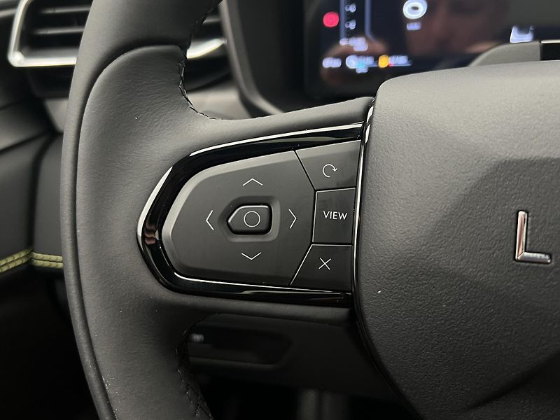 Lynk & Co 01 MORE PHEV AUT CZ 1.maj - fotka 24 z 50