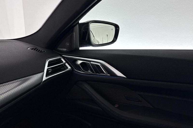 BMW Řada 4 řady 4 | M440d xDrive - fotka 17 z 24