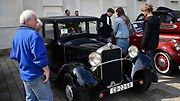 Nablýskané historické vozidla a motorky obsadily v neděli 19. května centrum Prostějova. 19.5. 2024