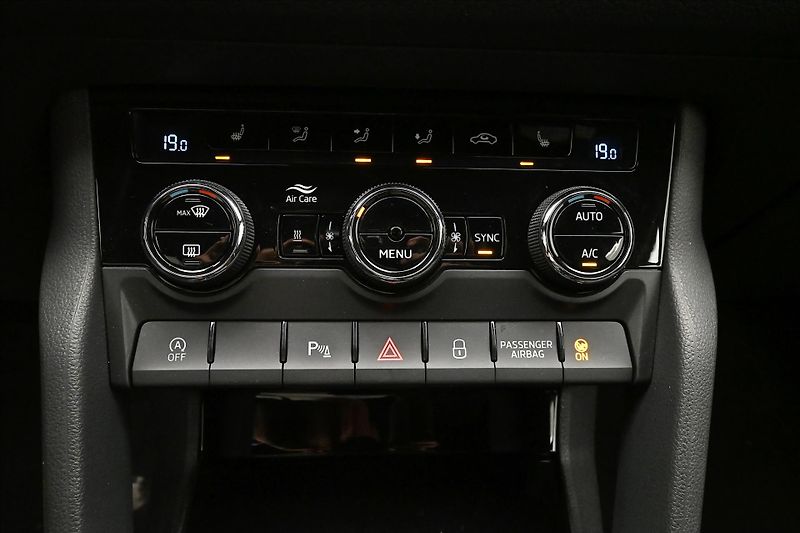 Škoda Kodiaq 2,0 TDI 147kW Sportline 4x4 Zá - fotka 17 z 25