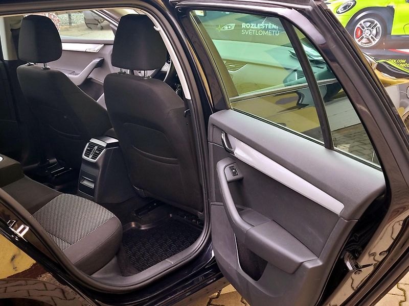 Škoda Octavia 1,4TSi SERV.KNIHA, rozvody     - fotka 23 z 48