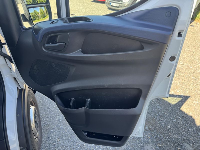 Iveco Daily 3.0,132kw,10p.motor 45tis.km - fotka 18 z 36