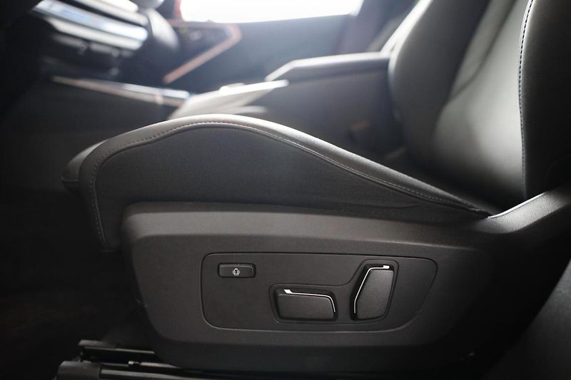 BMW X3 xDrive20d - fotka 21 z 24