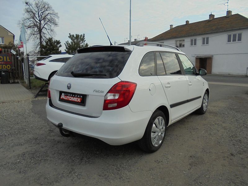 Škoda Fabia (2010) 1.2 HTP- KLIMA- ČR- TAŽNÝ - fotka 7 z 11