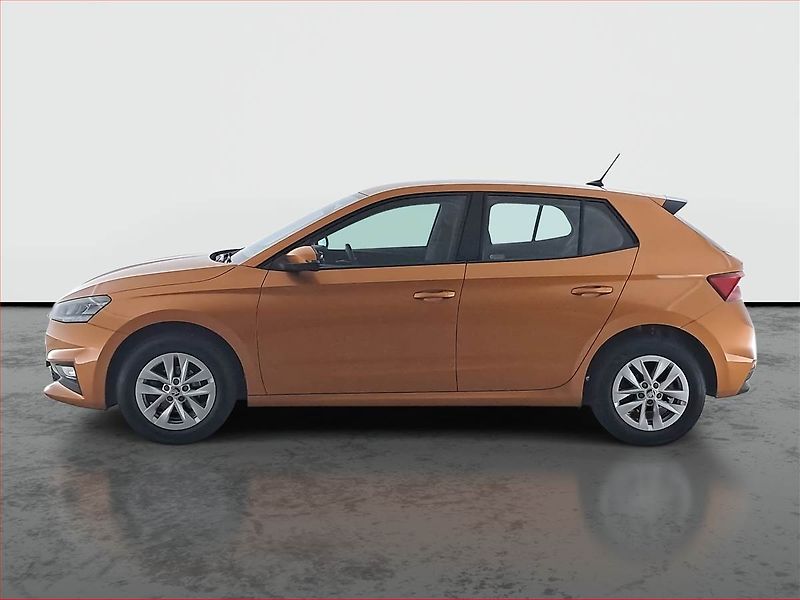Škoda Fabia (2023) Ambition 1.0 TSI, Serv.kniha - fotka 3 z 17