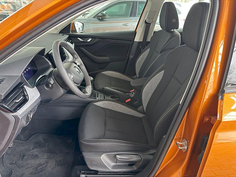 Škoda Kamiq (2024) Selection 1.0 TSI/ 85 kW M6 - fotka 6 z 26