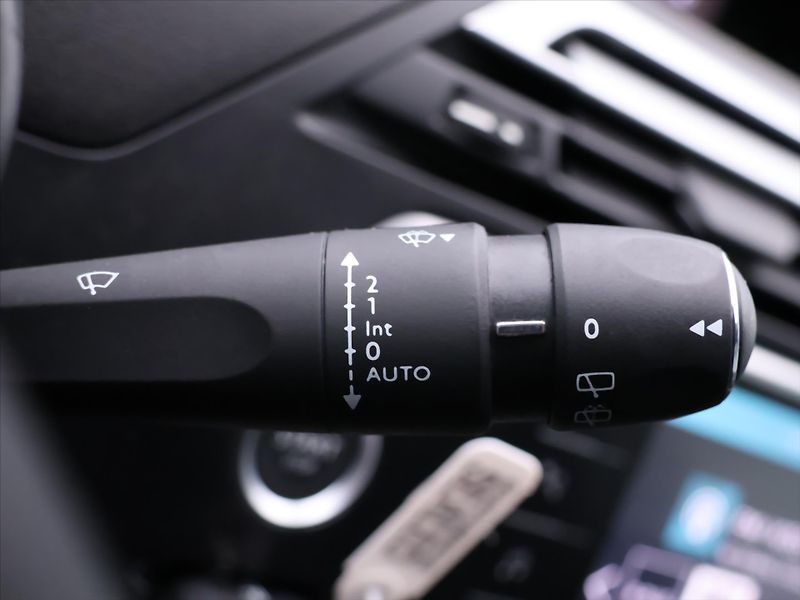 Citroën Grand C4 SpaceTourer 1,5 HDI 96kW Tažné - fotka 20 z 35