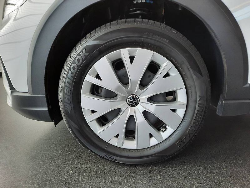 Volkswagen Taigo (2023) 1.0 TSI (70kW/95k) - fotka 21 z 22