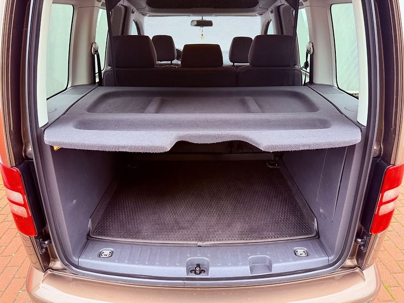 Volkswagen Caddy 1.2 TSi Style, 1.Maj, Serviska - fotka 9 z 25