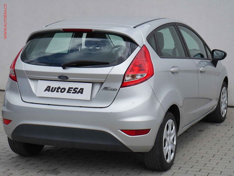 Ford Fiesta (2008) 1.4i, servis.kniha, AC - fotka 4 z 16