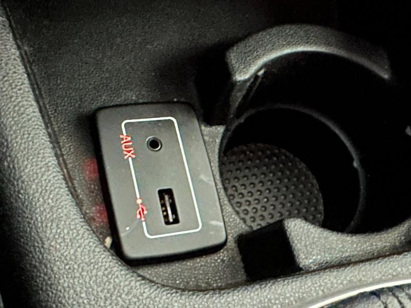 Fiat Punto 1.4i,ČR - fotka 13 z 15